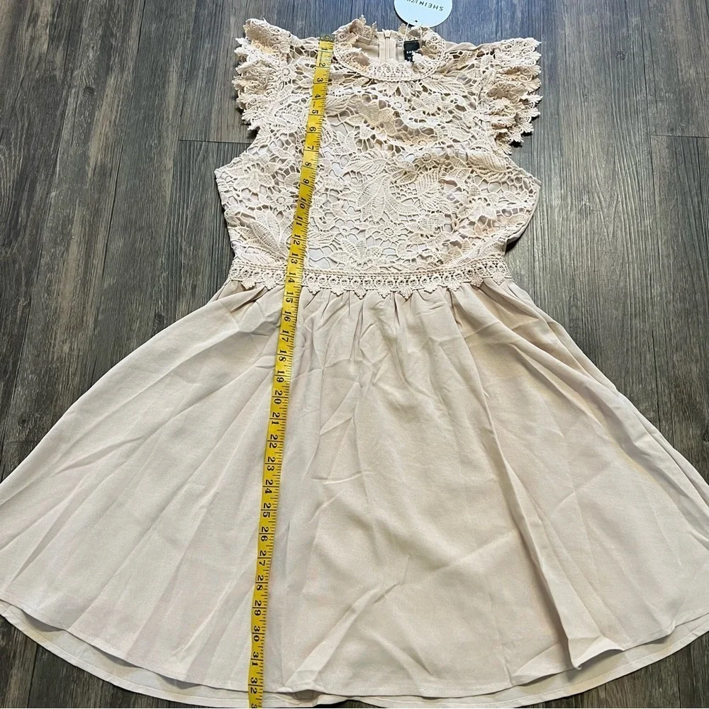 NWT SHEIN Tan Short Sleeves Lace Front Flowy Sun Dress Size S - Picture 12 of 14